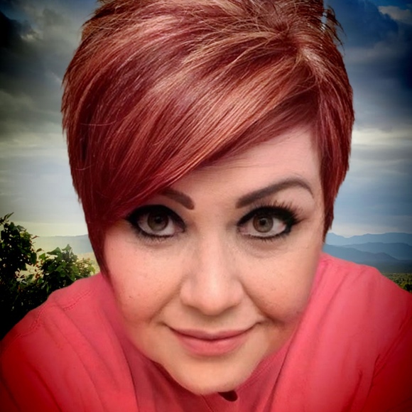 Meet your Posher, Posh - Picture 1 of 1